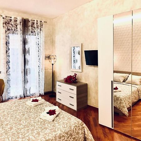 Salerno Historic Center Lovely Flat المظهر الخارجي الصورة