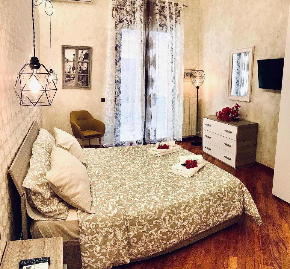 Salerno Historic Center Lovely Flat المظهر الخارجي الصورة